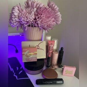Cosmetics Bundle ❤️